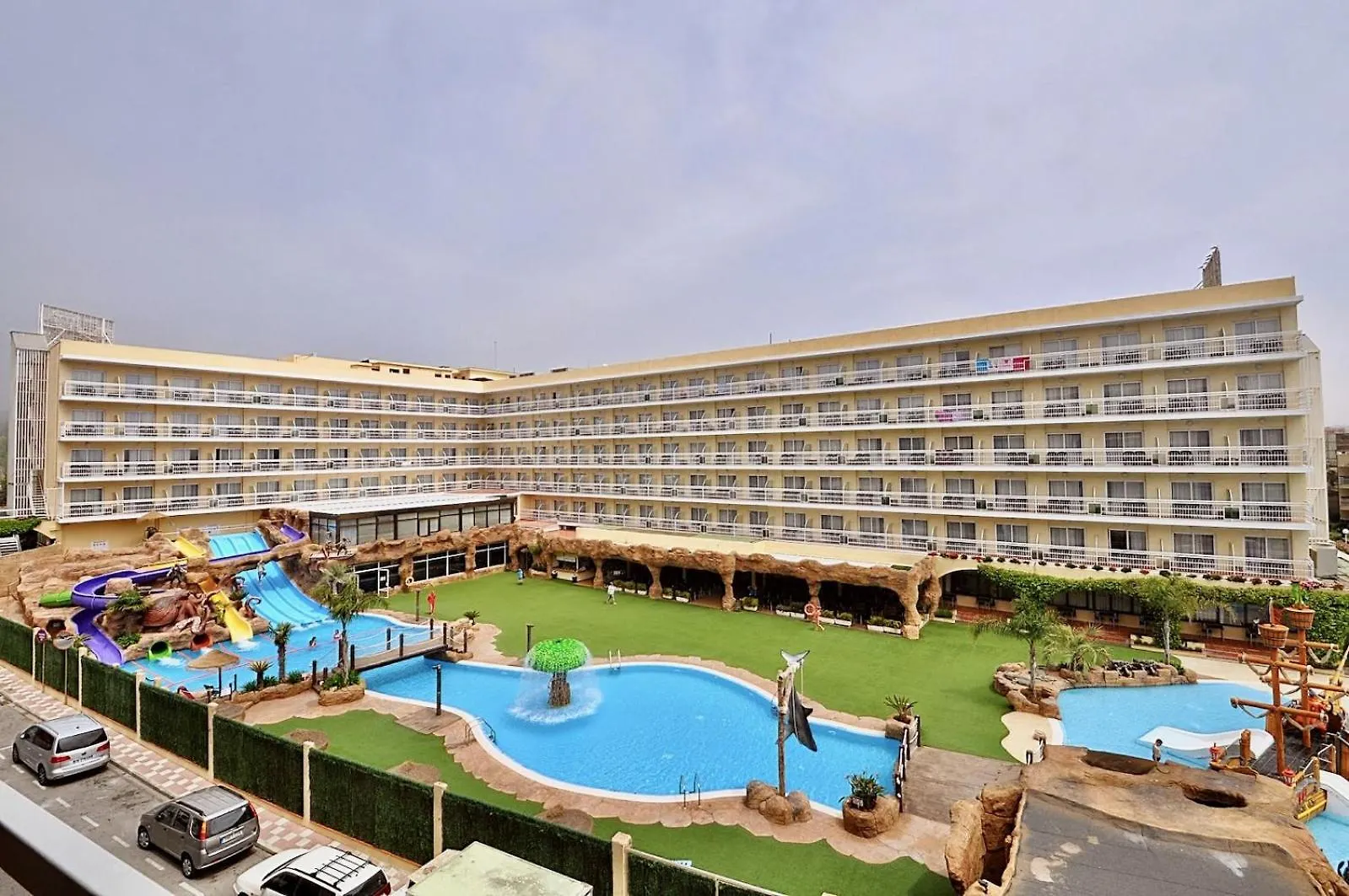 Apartment Columbo Льорет-де-Мар